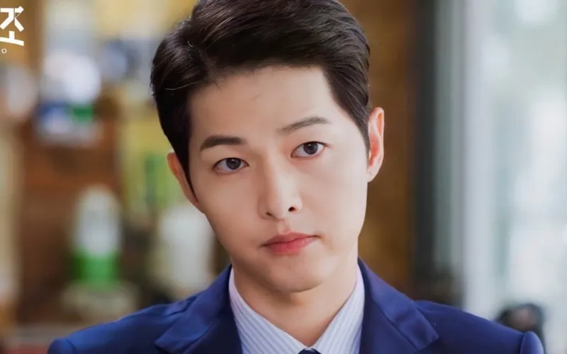 Top Sao Hàn cư xử tệ nhất: Song Joong Ki “chễm chệ” xếp thứ 2 1