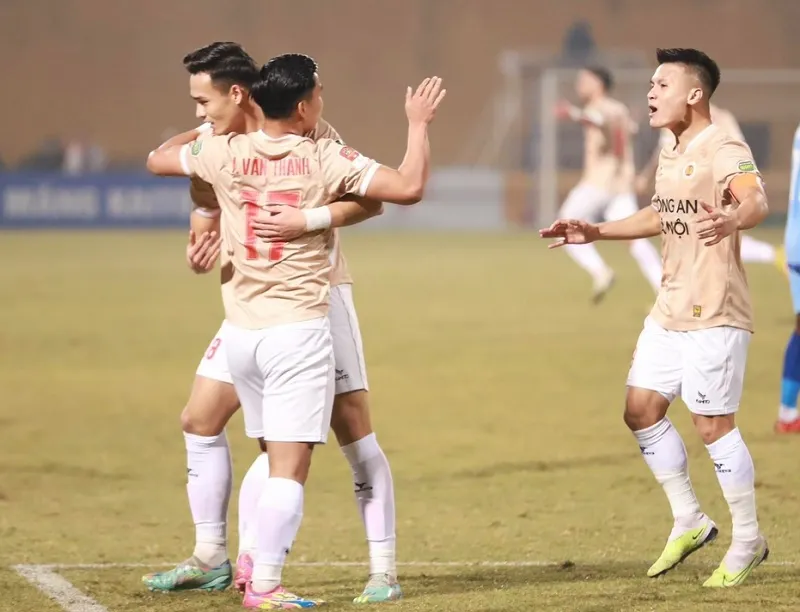 Kết quả V-League Công An Hà Nội vs Bình Dương: Quang Hải và Tấn Tài giúp ĐKVĐ tình lại niềm vui