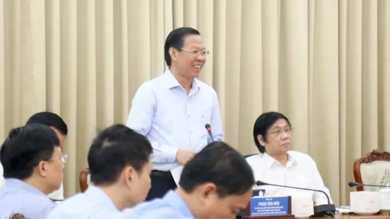 Tăng cường liên kết vùng và hoàn thiện mô hình đa trung tâm của TPHCM 1