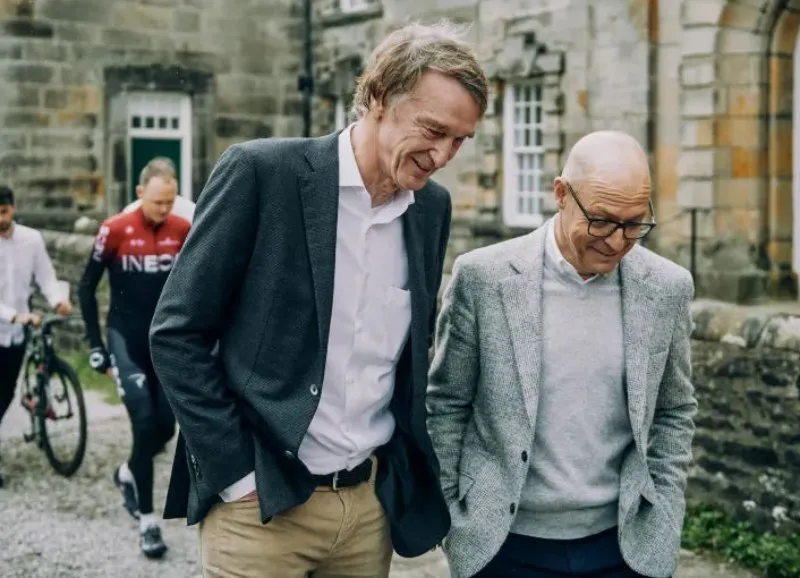 Sir Dave Brailsford - "cánh tay phải" của Sir Jim Ratcliffe vừa xuất hiện tại Old Trafford là ai? 2