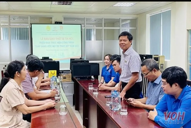 Công ty Điện lực Gia Định ủng hộ 55 máy tính cho công trình 