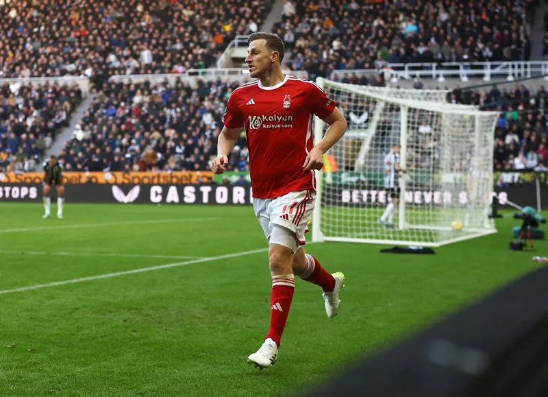 Chris Wood đang có phong độ cao trong màu áo Nottingham Forest - Ảnh: Internet