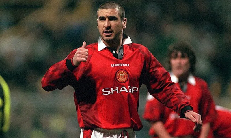 Eric Cantona là một trong những bản hợp đồng thành công nhất của MU - Ảnh: Internet