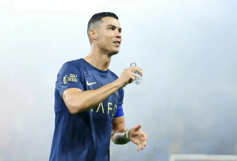 Ronaldo tỏa sáng ở những phút cuối trận - Ảnh: Internet