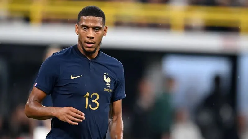 Chelsea gia nhập cuộc đua sở hữu Jean-Clair Todibo - Ảnh: Internet