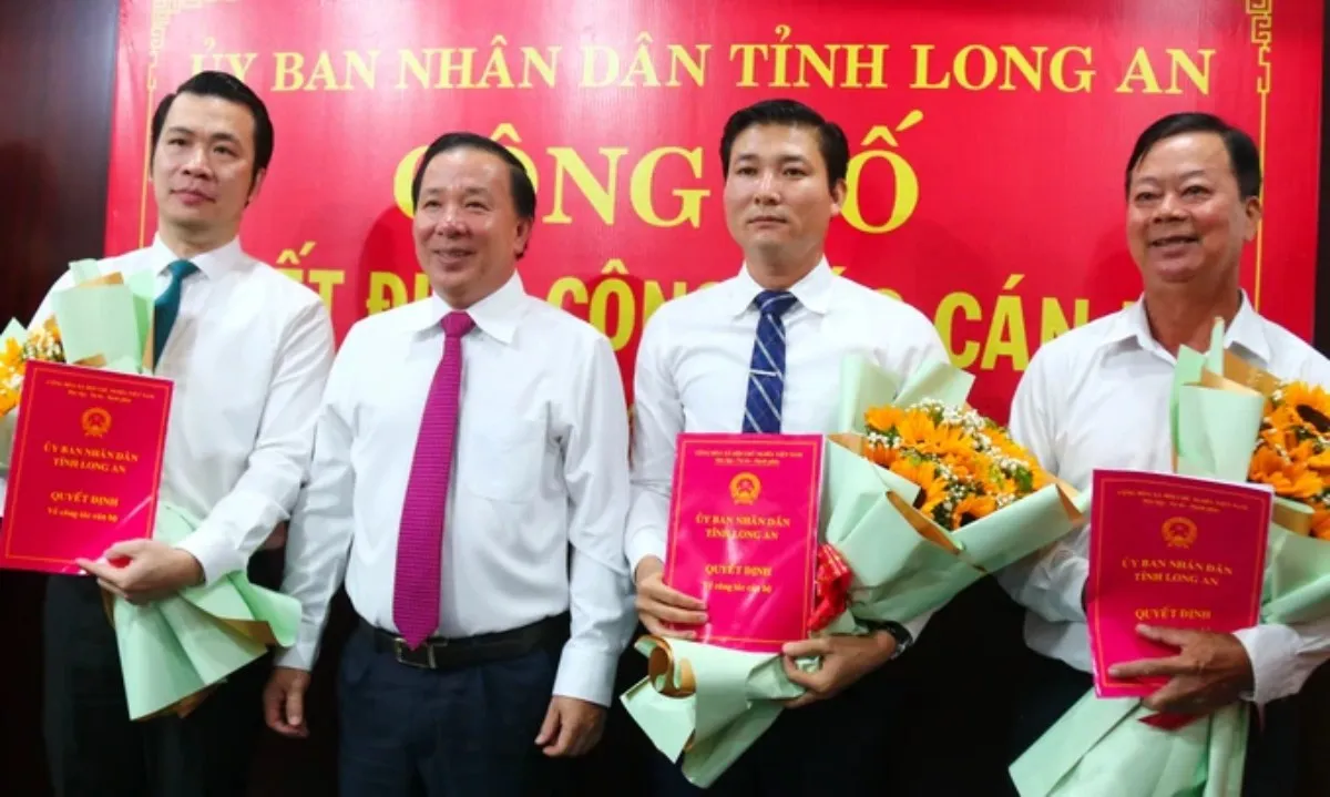 Ông Trương Tấn Sơn giữ chức Phó Giám đốc Sở Xây dựng tỉnh Long An