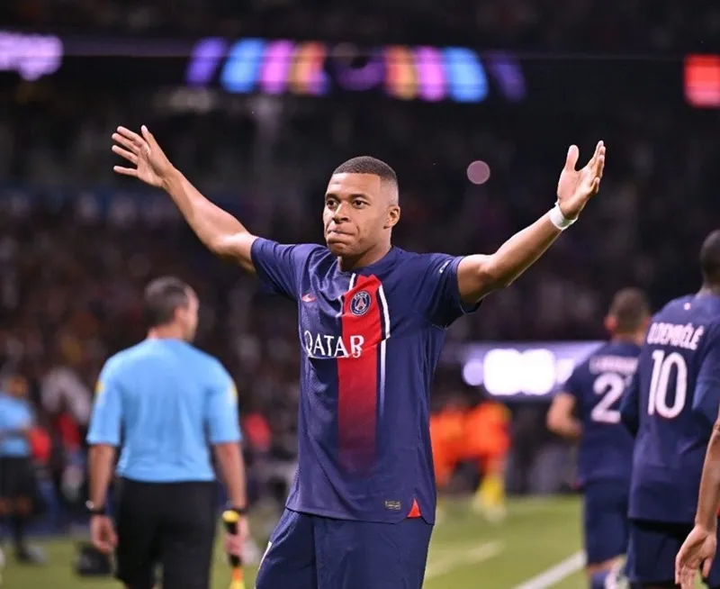 Mbappe trả lời về tương lai - Ảnh: Internet