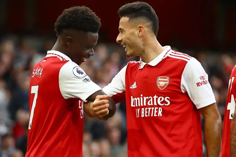 Arsenal đang quá phụ thuộc vào bộ đôi Bukayo Saka và Gabriel Martinelli - Ảnh: Internet