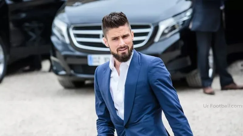 Olivier Giroud luôn có tên trong danh sách những cầu thủ đẹp trai nhất thế giới - Ảnh: Internet