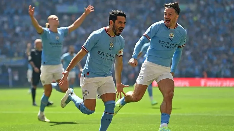 Pep tiết lộ trận thắng MU có ý nghĩa lớn trong cú ăn 3 của Man City - Ảnh: Internet