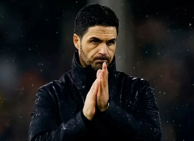 Thua Liverpool, HLV Mikel Arteta tha thiết: "Tôi cầu xin người hâm mộ" 2
