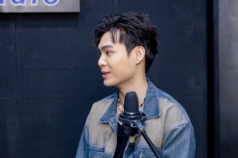 Mr. B thừa nhận vấp ngã nhiều trong tình yêu và các ca khúc là hoài niệm tuổi thanh xuân 7