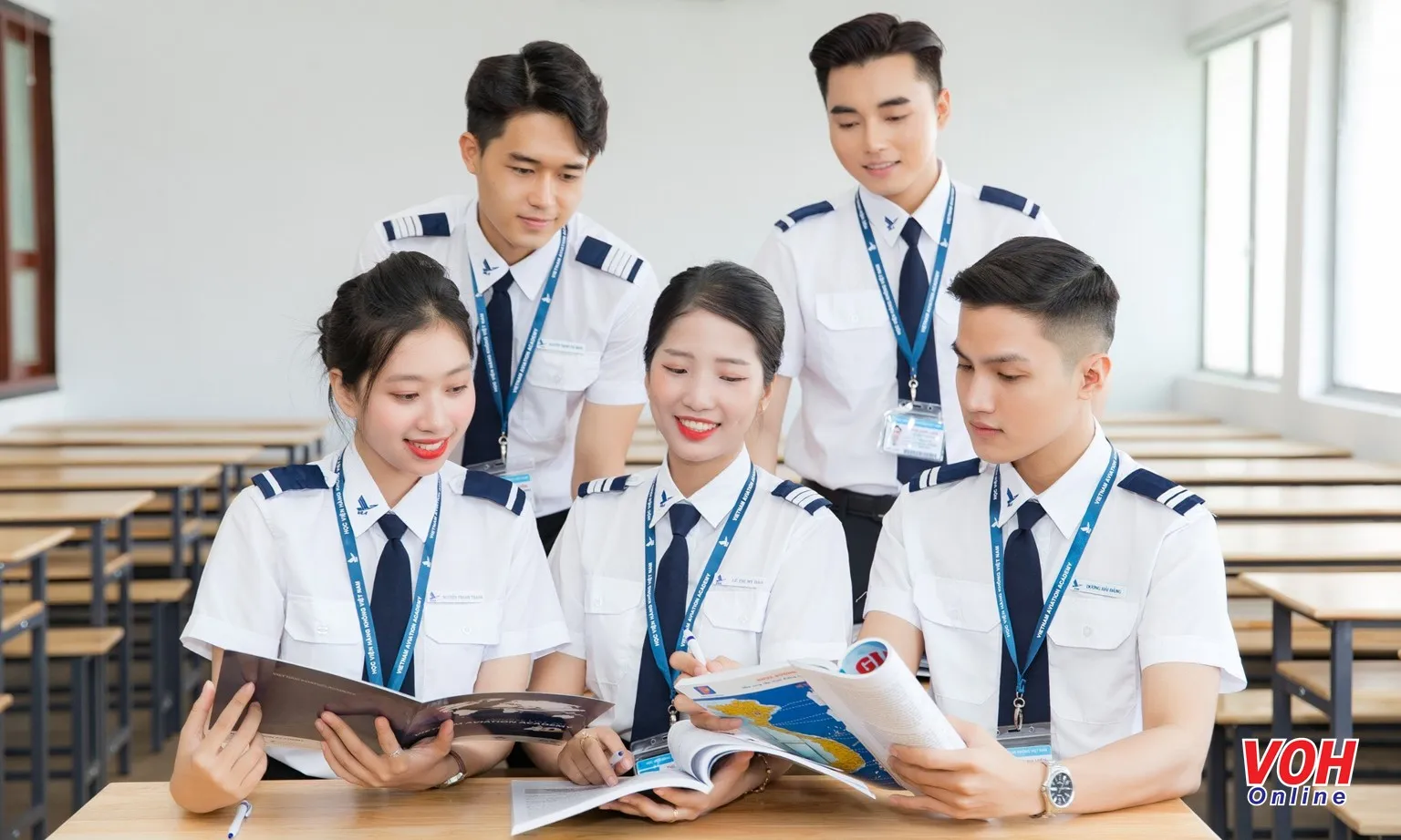 Sinh viên Học viện Hàng không Việt Nam 