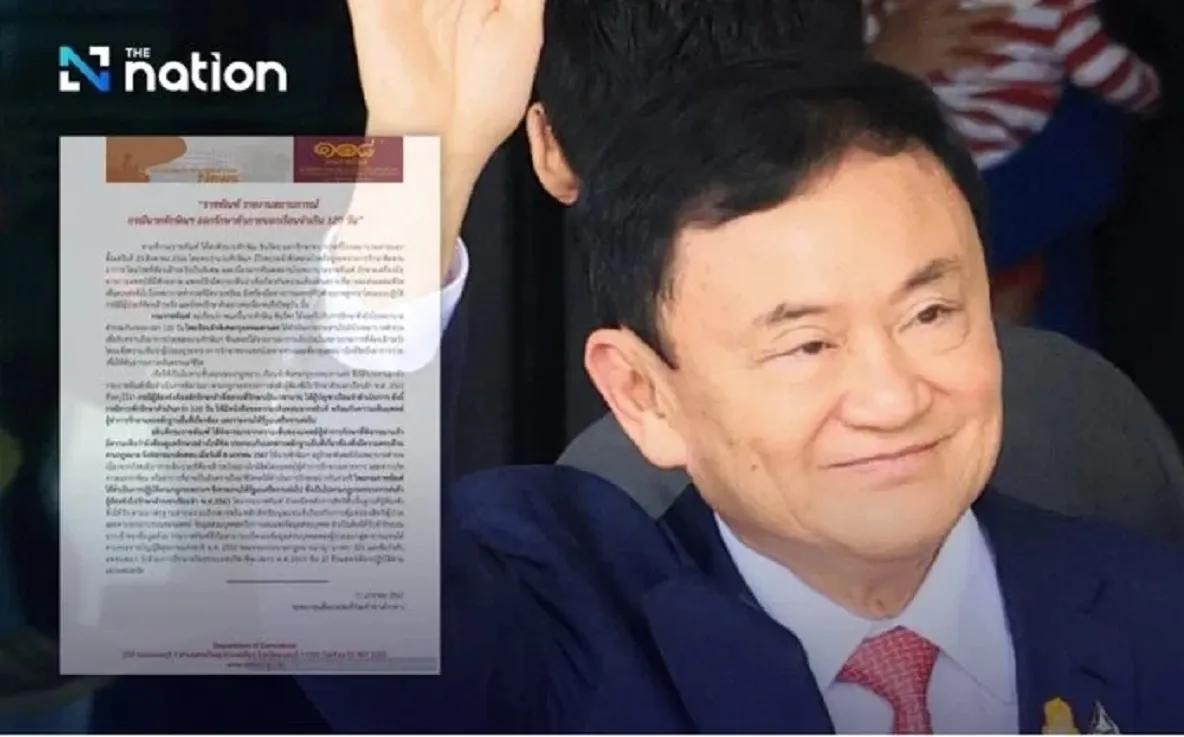 Cựu Thủ tướng Thaksin Shinawatra và thông báo mới của Cục Cải huấn. (Ảnh: The Nation)