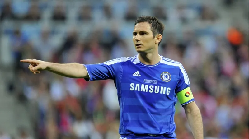 Frank Lampard luôn là một trong những tiền vệ hay nhất giải đấu - Ảnh: Internet