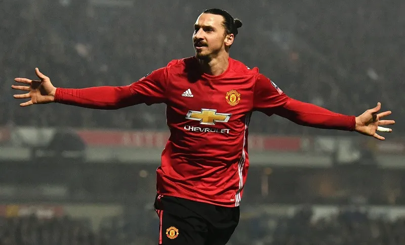 Zlatan Ibrahimovic là món hời lớn của MU - Ảnh: Internet