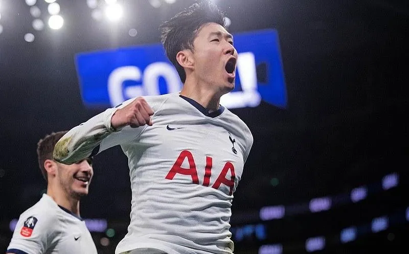 Ronaldo chói sáng bị Son Heung-min đánh bại trong cuộc bầu chọn Cầu thủ hay nhất châu Á 2023 1