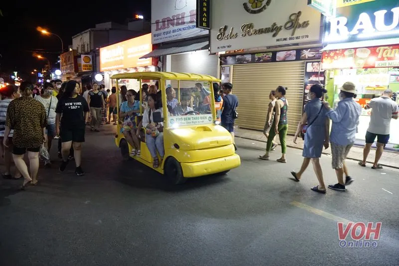 Phố đêm Thảo Điền: Điểm đến mới của người Sài Gòn 5