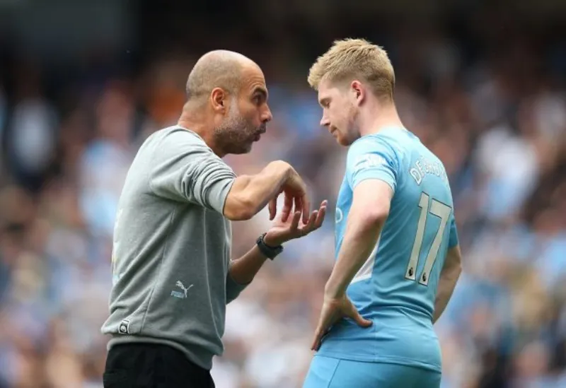 CẬP NHẬT chuyển nhượng 21/1: Pep tỏ thái độ về tương lai De Bruyne | Chelsea đổi cách bán "hàng ế" 1