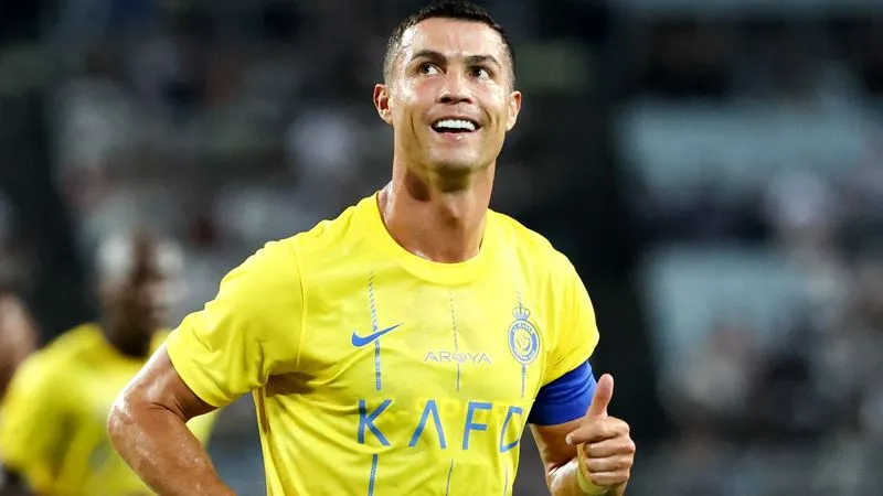 Ronaldo nghi ngờ kết quả bầu chọn của FIFA - Ảnh: Internet