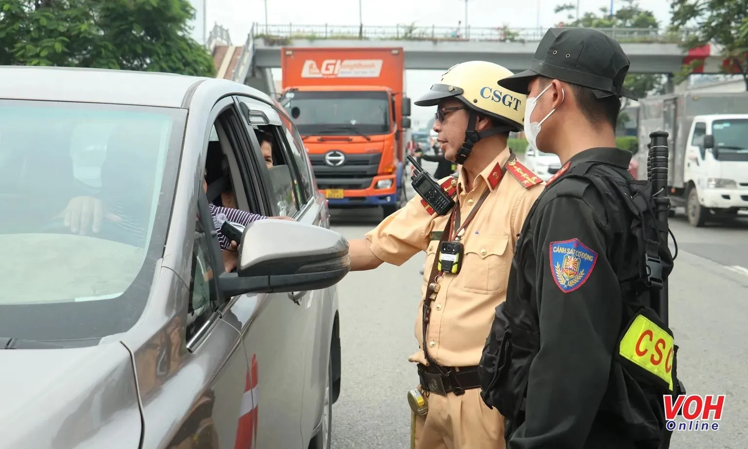 Cảnh sát giao thông TPHCM