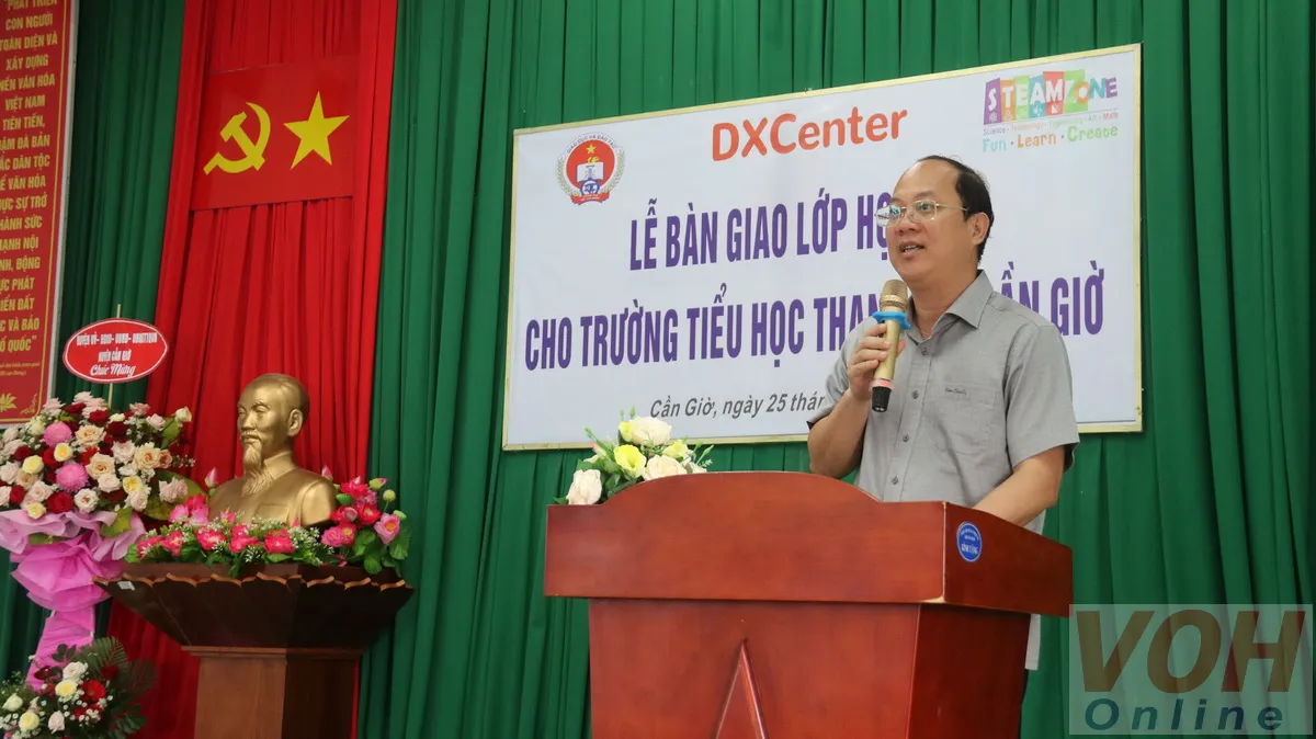 Bàn giao công trình xây dựng lớp học số tại trường Tiểu học Thạnh An, huyện Cần Giờ 3