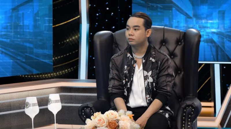 Cái bóng lúc xưa quá lớn, 