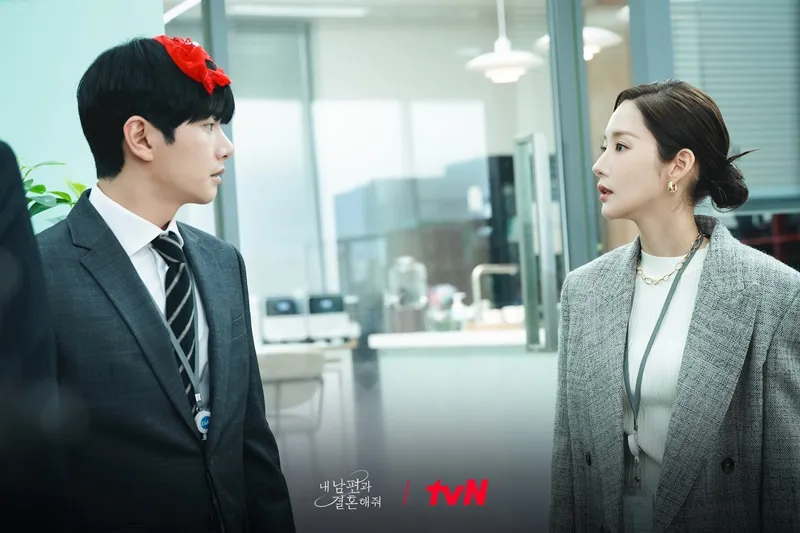 Park Min Young và Na In Woo chính thức trao nụ hôn, rating Cô Đi Mà Lấy Chồng Tôi vượt mốc 10% 2