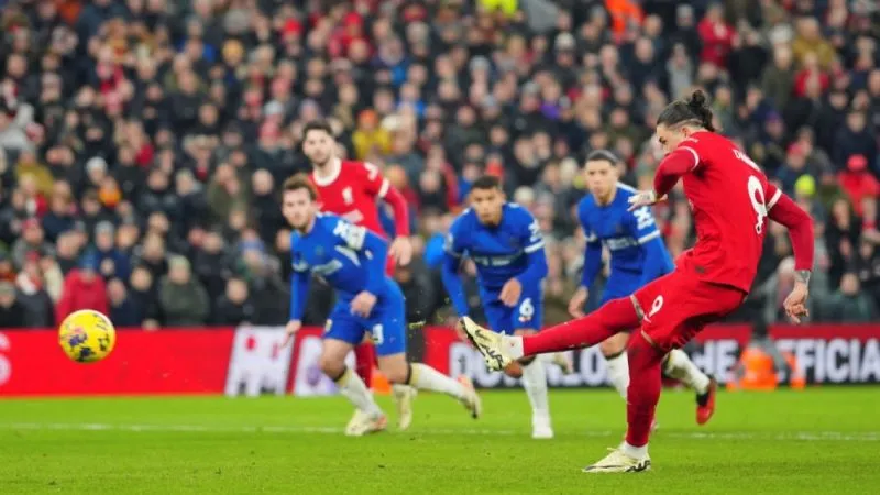 Bom tấn 100 triệu euro của Liverpool lập kỷ lục 