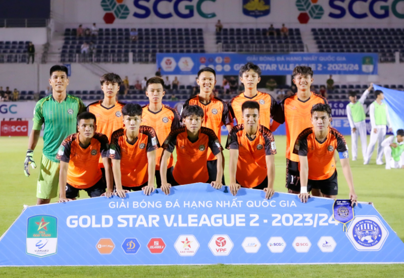 SỐC: 5 cầu thủ Việt Nam tham gia cá độ, có gương mặt được HLV Troussier triệu tập 1