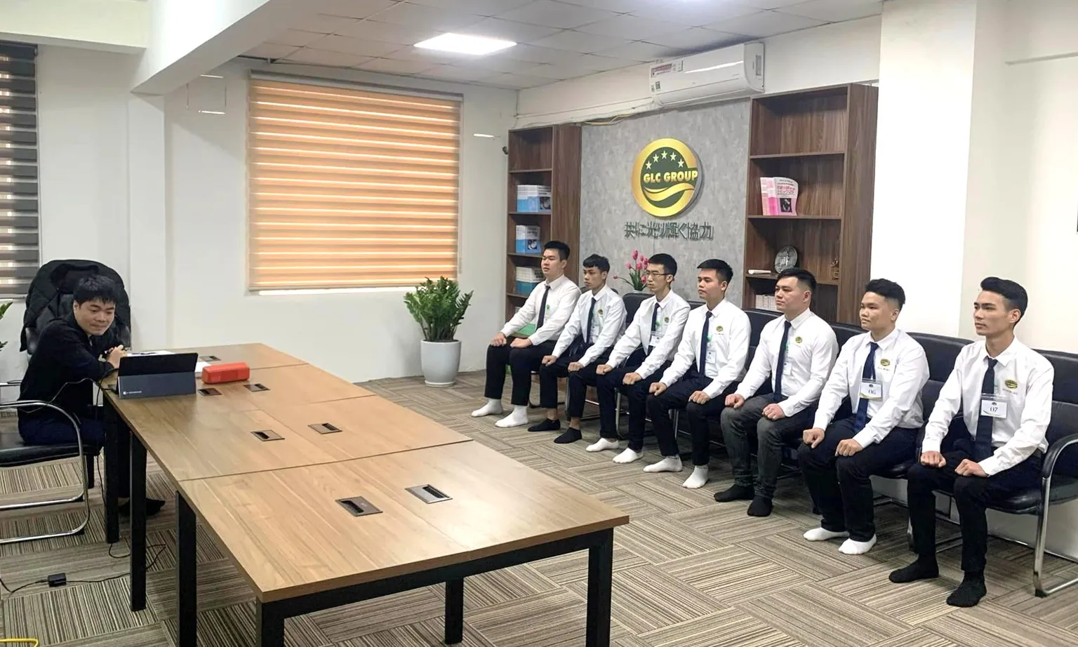 xuất khẩu lao động