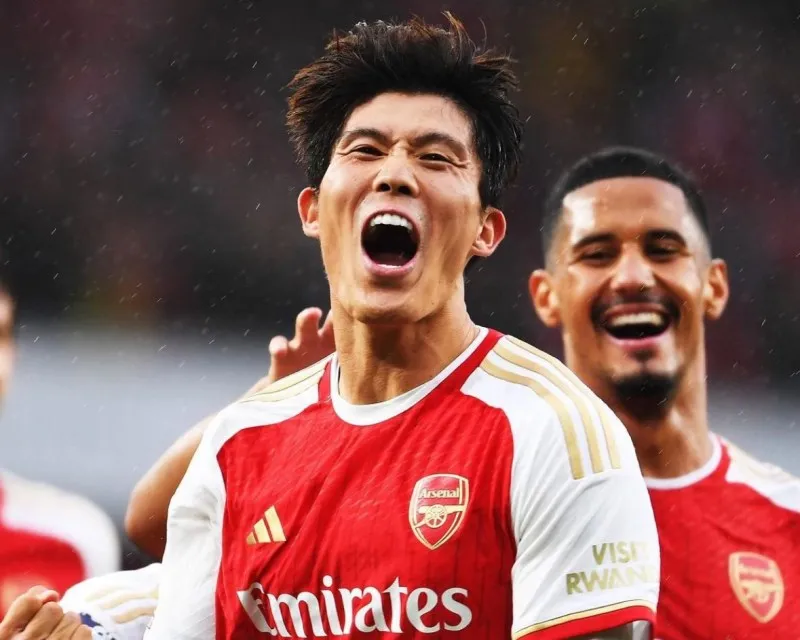 Tomiyasu bị loại khỏi Asian Cup, Arsenal chuẩn bị sẵn món quà an ủi 2