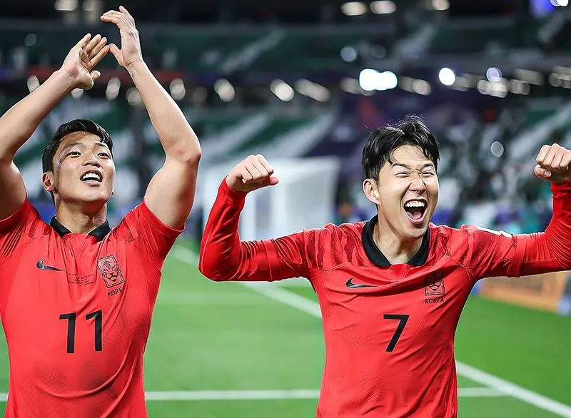 Son tỏa sáng giúp Hàn Quốc vào Bán kết Asian Cup - Ảnh: Internet