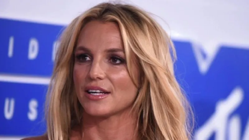 Britney Spears và Justin Timberlake vẫn chưa thể hòa giải sau hơn 20 năm chia tay 1