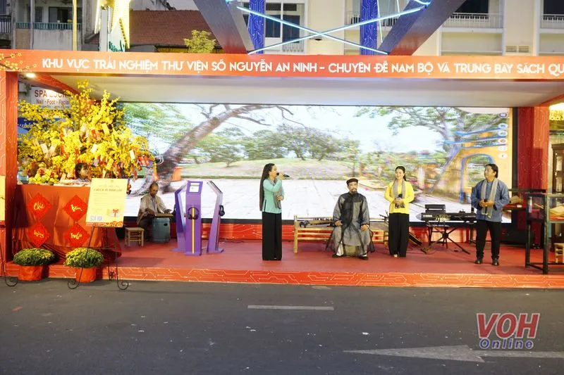 Khai mạc đường sách Tết Giáp Thìn 2024 8