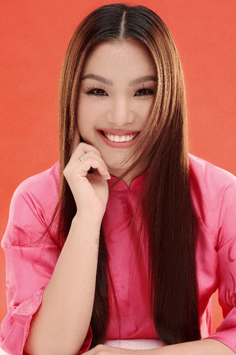 “Hội bỉm sữa” Lưu Hương Giang - Phương Vy chuẩn “nữ hoàng”: Concept nào cũng cân! 4