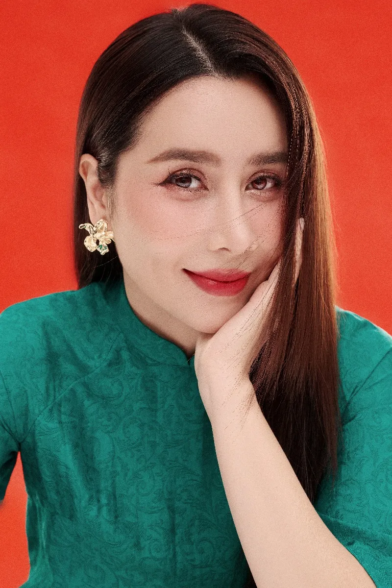 “Hội bỉm sữa” Lưu Hương Giang - Phương Vy chuẩn “nữ hoàng”: Concept nào cũng cân! 5