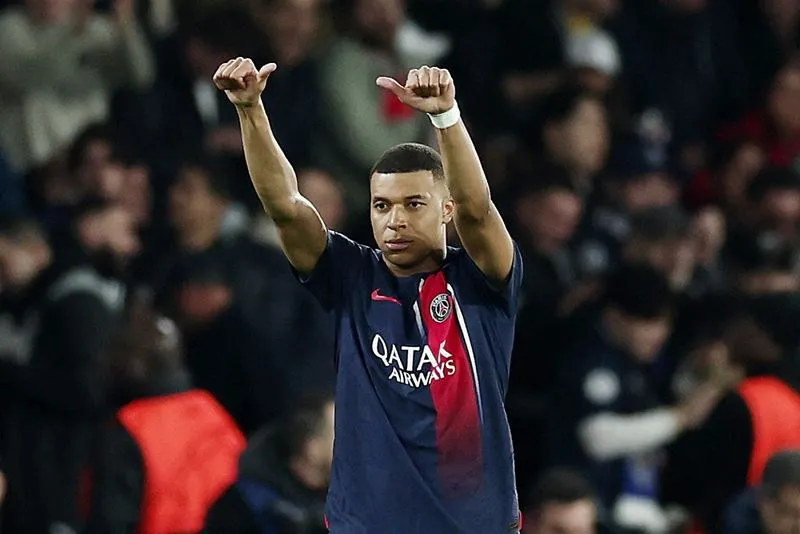 Mbappe thêm 1 lần nửa tỏa sáng giúp PSG vượt khó - Ảnh: Internet