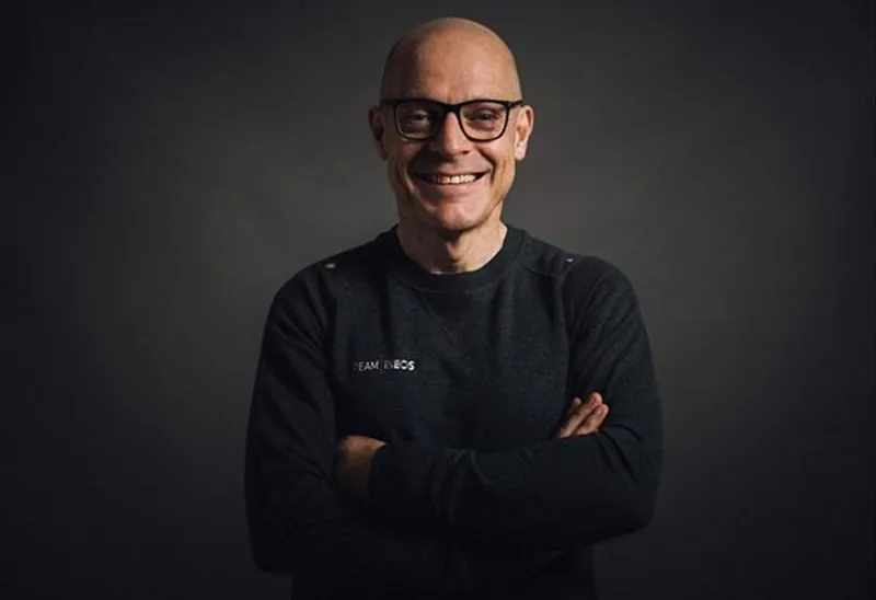 Sir Dave Brailsford đang có nhiệm vụ cải thiện tình trạng chấn thương của MU - Ảnh: Internet