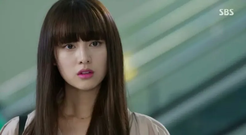 Kim Ji Won tái xuất với hình tượng sang chảnh trong Queen Of Tears 3