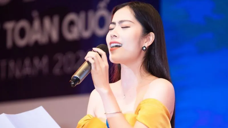 Netizen ngỡ ngàng trước mức cát-xê “khủng” của Nam Em 3