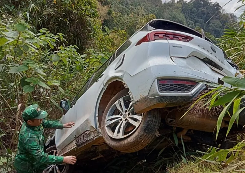 Điểm tin chiều 16/2: Hơn 93% dân số tham gia BHYT | Truy tố Giám đốc vận chuyển trái phép hàng hóa từ nước ngoài về 4