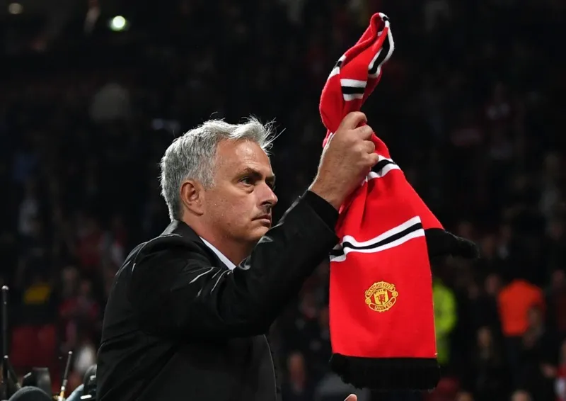 Mourinho bóc mẽ vấn đề sâu xa của MU: "Tôi muốn dọn dẹp nhưng không thể làm được" 1