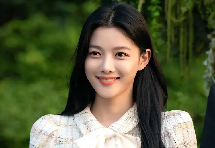 Kim Yoo Jung là nữ diễn viên Hàn Quốc tuổi 20+ xinh đẹp nhất - Ảnh: Internet