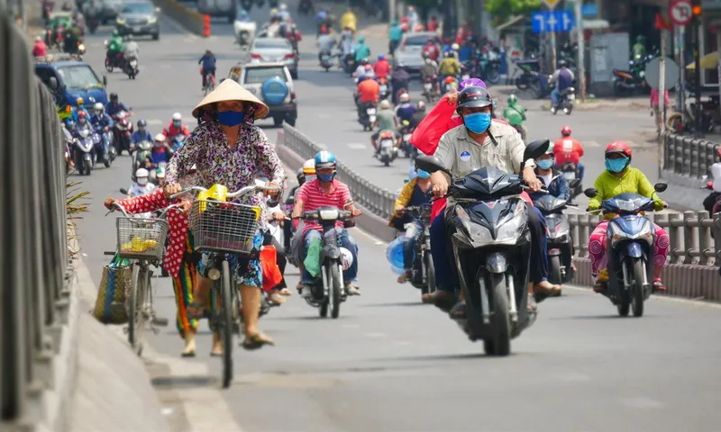 TPHCM và các tỉnh Nam bộ đối diện nắng nóng kéo dài 1