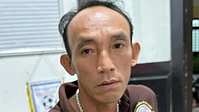 Đối tượng truy nã bị bắt khi về nhà đón Tết 1