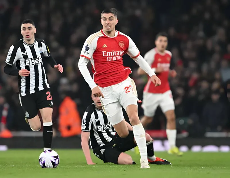 Arsenal vẫn tạo ra nhiều bàn thắng dù không có tiền đạo đúng nghĩa - Ảnh: Internet