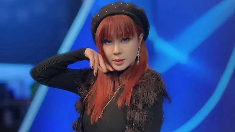 Sau vụ bị ném điện thoại: Lưu Thiên Hương chia sẻ lý do rời Nhạc viện 3