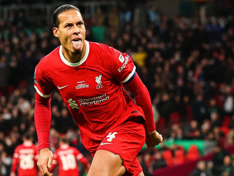 Van Dijk trừng phạt Chelsea ở phút 118, Liverpool vô địch Carabao Cup nghẹt thở 3