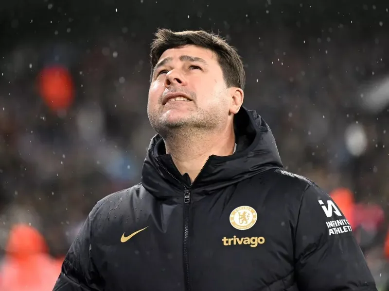 "Tôi suýt bật khóc" - Pochettino tiết lộ cuộc gặp ông chủ Chelsea sau Chung kết Carabao Cup 2